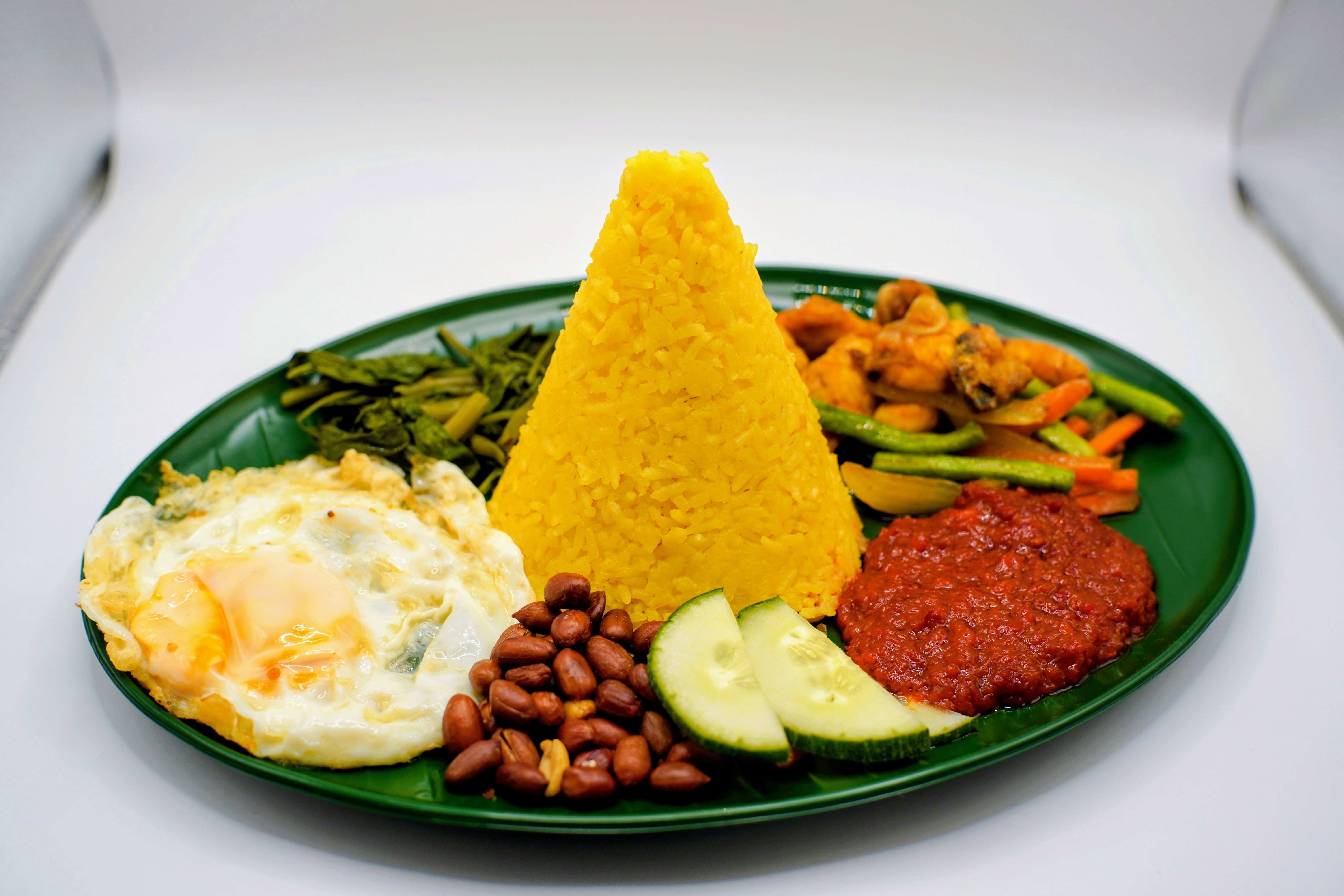 Nasi Lemak Dirajo